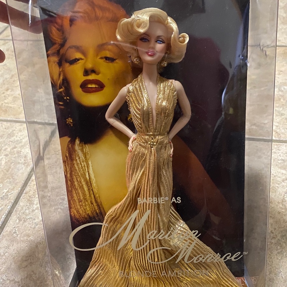Marilyn Monroe Barbie